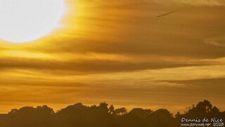 L'Avion et le Soleil  15.11.2023